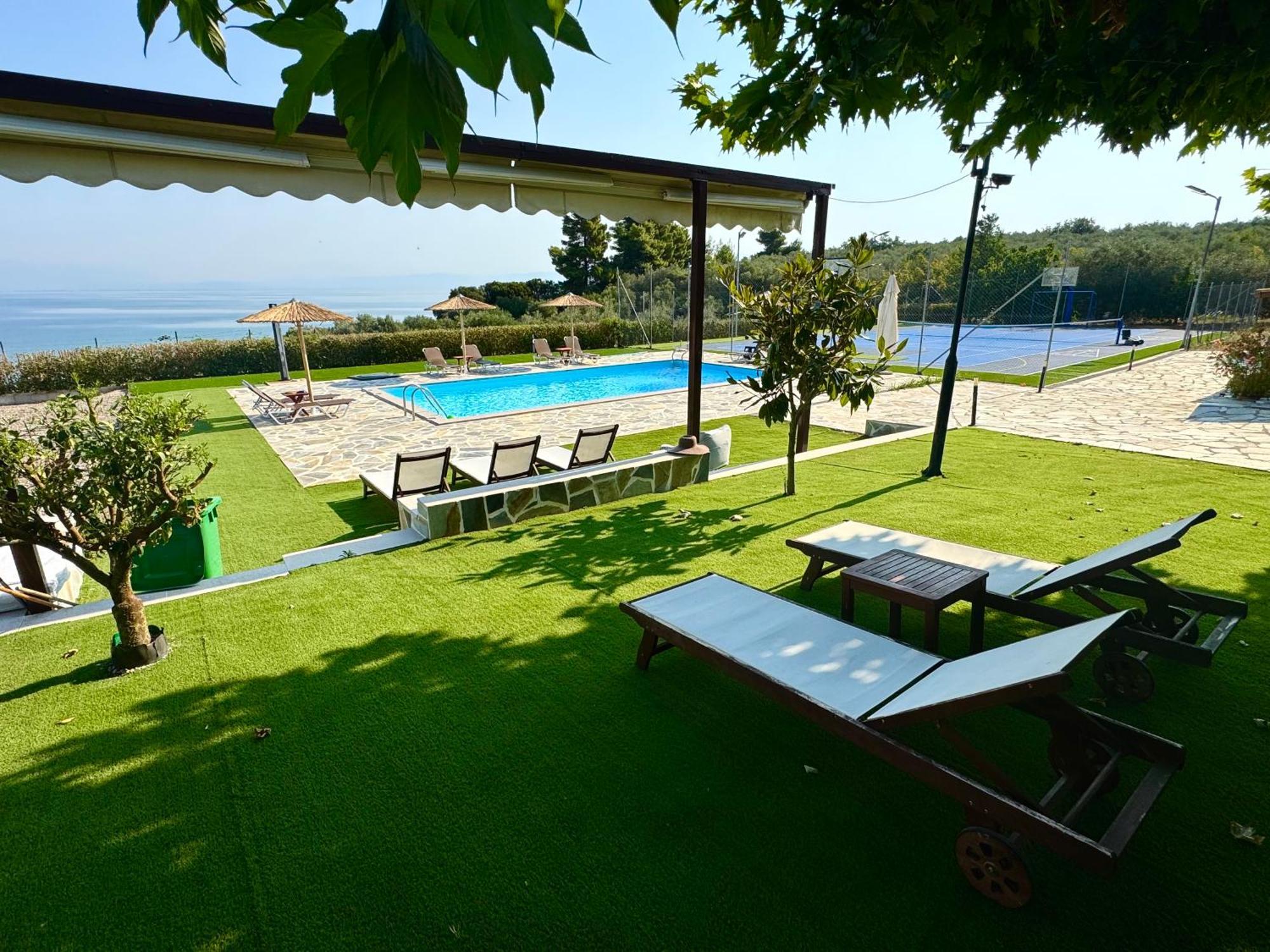 Rouga Paradise Resort Воніца Екстер'єр фото
